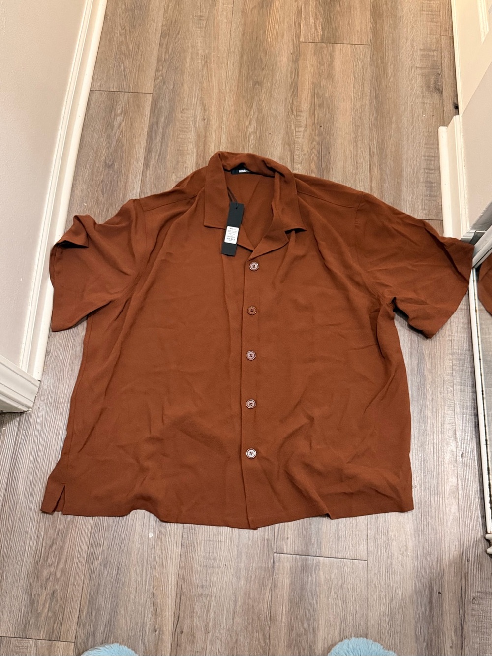 Women’s Short Sleeve Camp Shirt in Rust